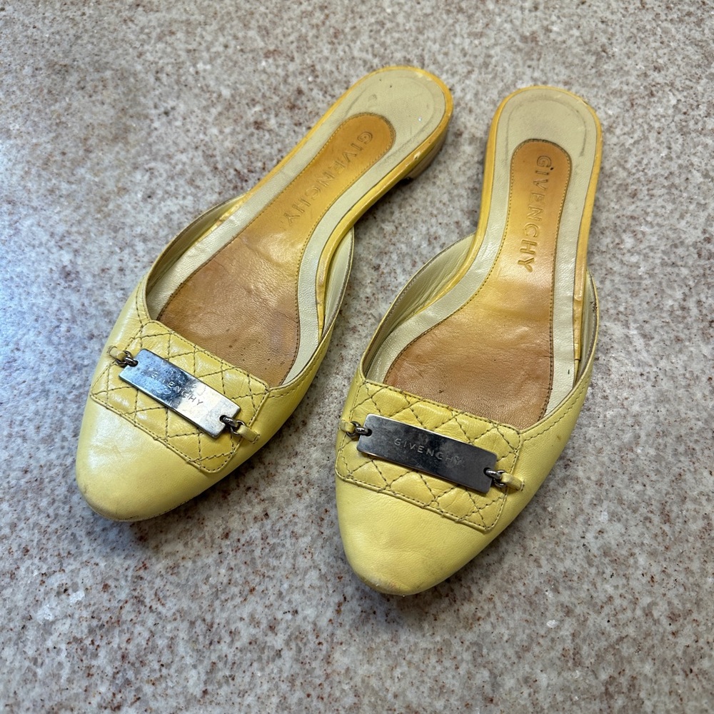 Authentic gyvenchy shoes